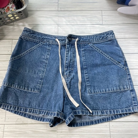 Gap Drawstring jean shorts women’s size 12 - Picture 1 of 4